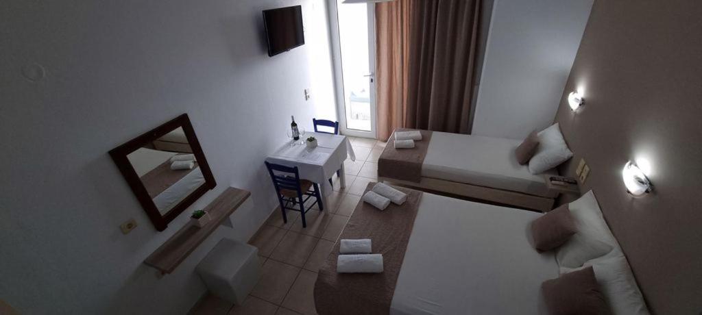 Edelweiss Aparthotel Tsoutsouros  Exterior photo