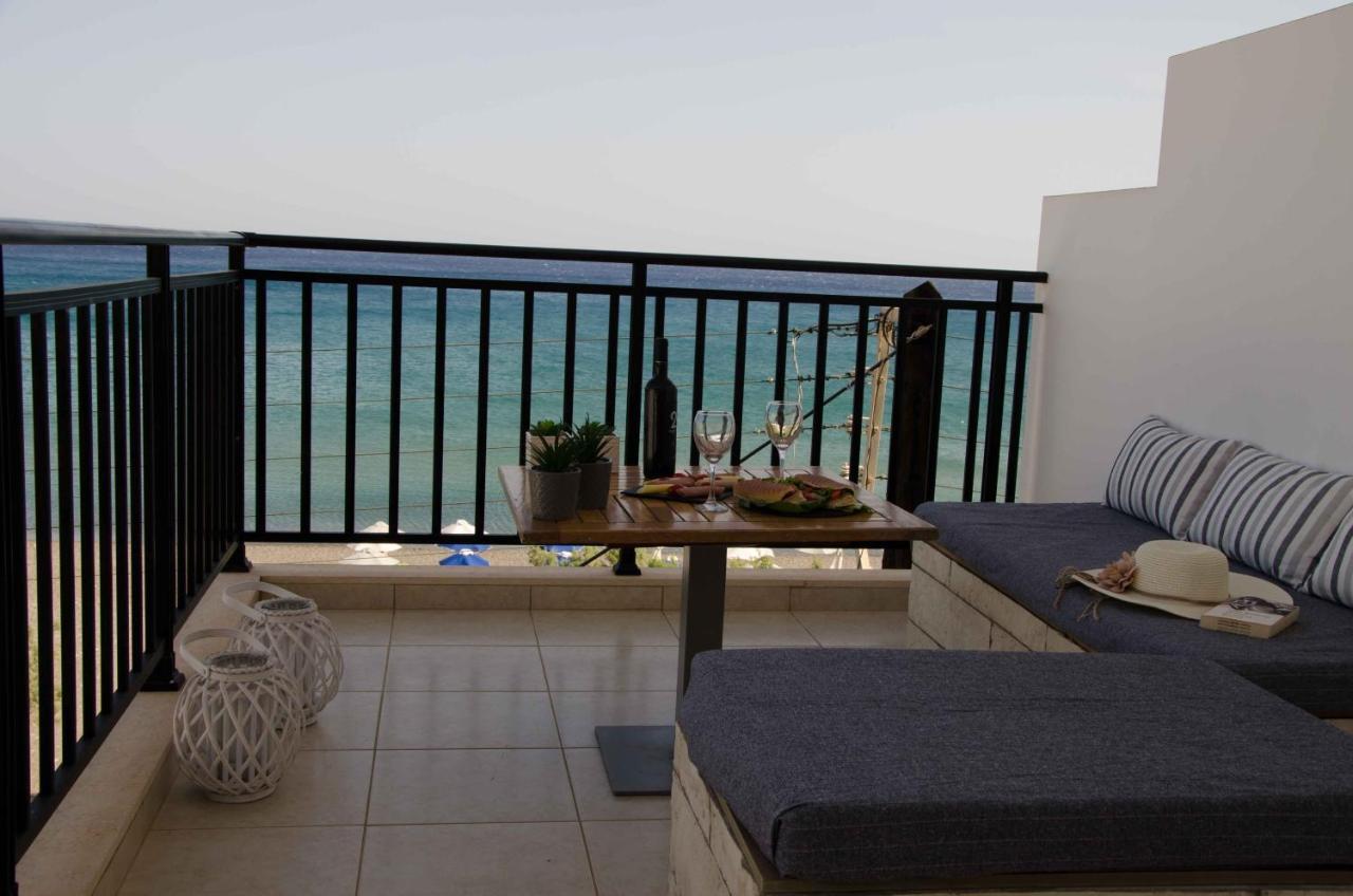 Edelweiss Aparthotel Tsoutsouros  Exterior photo