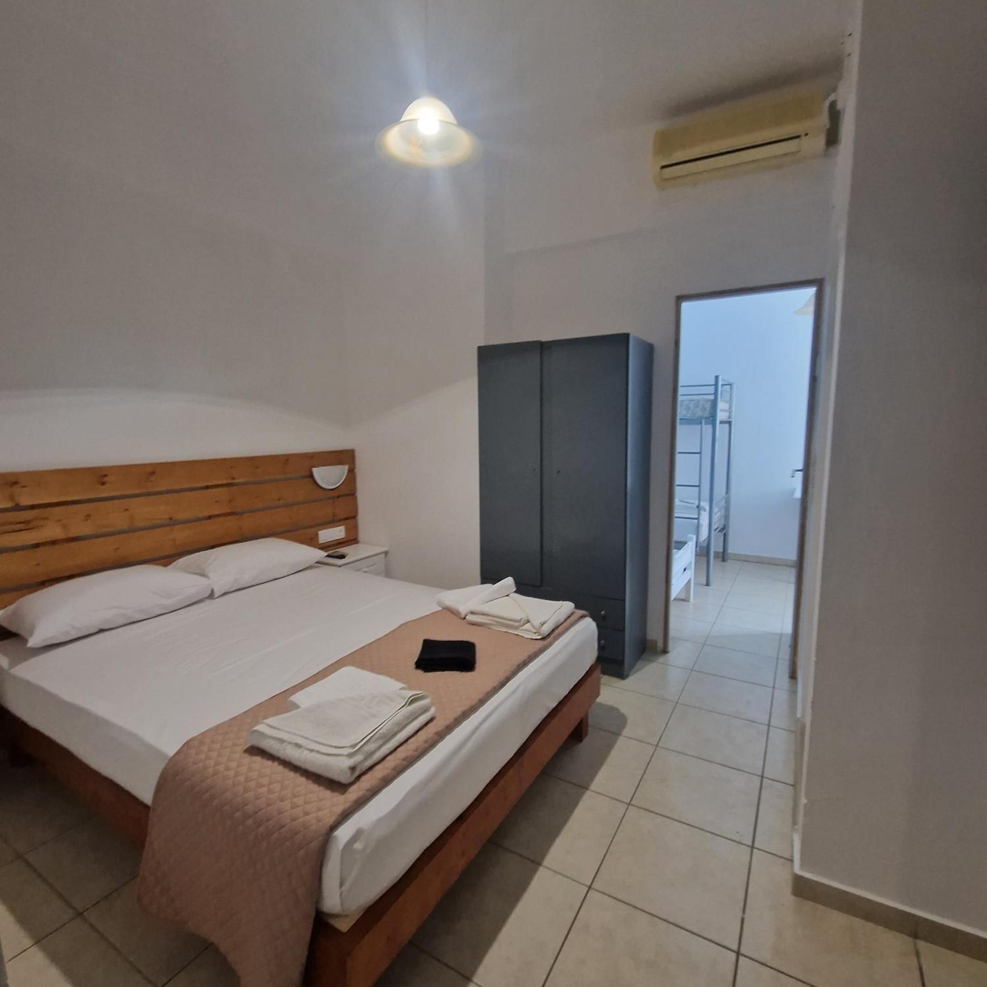 Edelweiss Aparthotel Tsoutsouros  Exterior photo