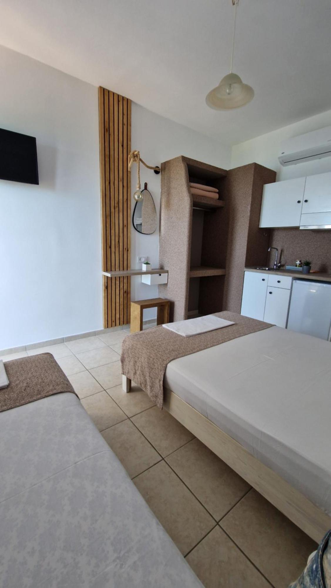 Edelweiss Aparthotel Tsoutsouros  Exterior photo